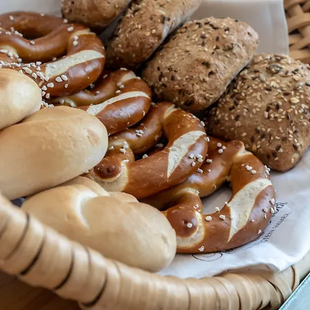 A2 - Airport & Messe