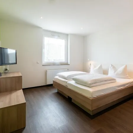 Hotel A2 - Airport & Messe 3*
