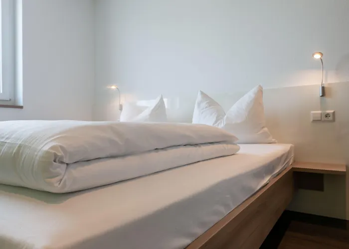 A2 - Airport & Messe 3*